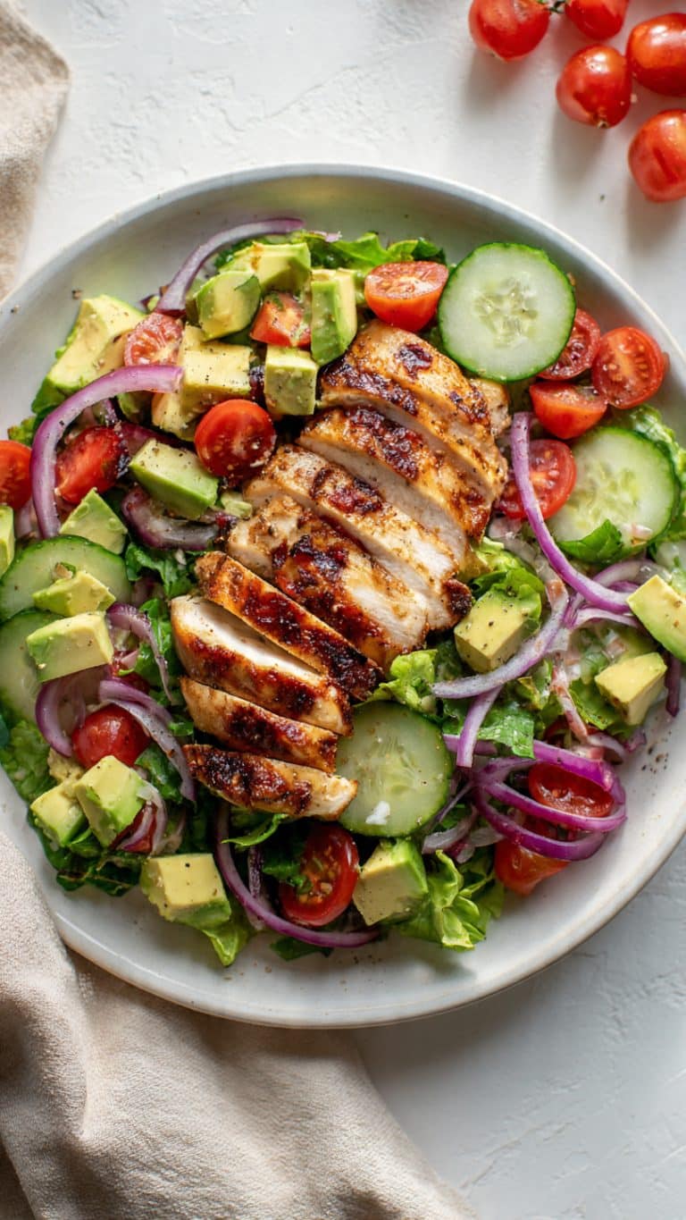 Grilled Chicken & Avocado Salad